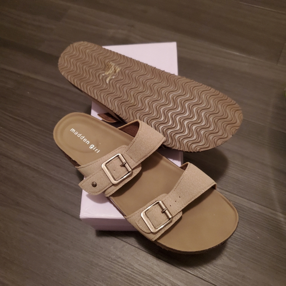 Madden Girl Brando Taupe Sandal